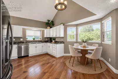 7810 Conifer Drive, Colorado Springs, CO 80920 - Photo 10
