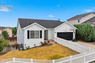 8929 Celebrity Ct, Fountain, CO 80817 - Photo 14