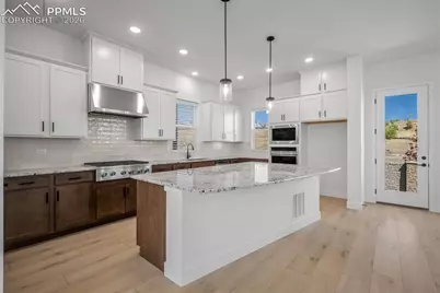 4684 Peak Crest View, Colorado Springs, CO 80918 - Photo 12