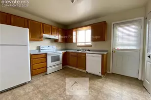 519 Comanche Village Dr, Fountain, CO 80817 - Photo 4