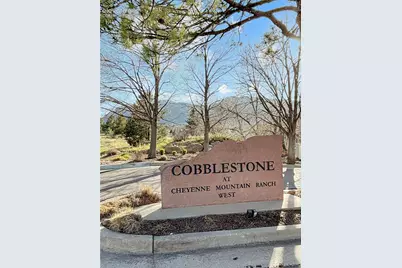 422 Cobblestone Drive, Colorado Springs, CO 80906 - Photo 2