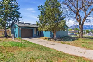 624 Widefield Dr, Colorado Springs, CO 80911 - Photo 1