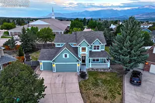 8810 Wellinhall Ct, Colorado Springs, CO 80920 - Photo 2