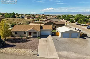 138 W Sterling Pl, Pueblo West, CO 81007 - Photo 2