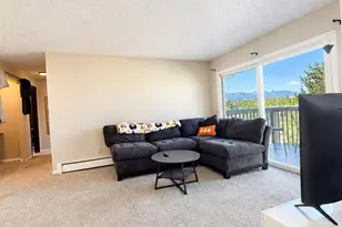 5038 El Camino Dr, Colorado Springs, CO 80918 - Photo 2