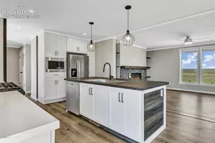 930 Awesome View, Yoder, CO 80864 - Photo 8