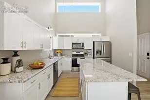 806 Pebblewood Dr, Colorado Springs, CO 80919 - Photo 8