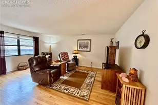 6963 Gayle Lyn Ln, Colorado Springs, CO 80919 - Photo 6