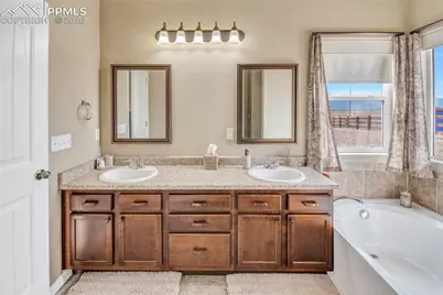 10819 Spurlock Place, Peyton, CO 80831 - Photo 30