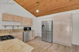 240 Sun Ridge Ct, Woodland Park, CO 80863 - Photo 8
