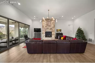 3324 Skywatch Heights, Colorado Springs, CO 80904 - Photo 8