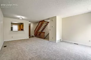 513 Shady Crest Cir, Colorado Springs, CO 80916 - Photo 8