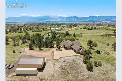 4330 Ridgeway Lane, Colorado Springs, CO 80908 - Photo 4