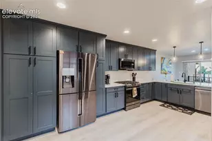 372 Mission Hill Way, Colorado Springs, CO 80921 - Photo 10
