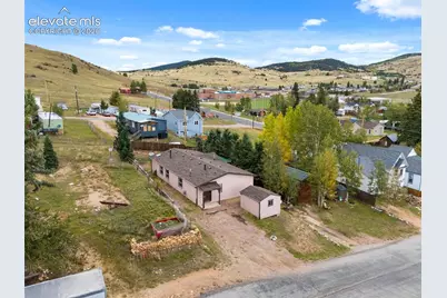 413 W Eaton Avenue, Cripple Creek, CO 80813 - Photo 2
