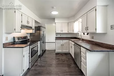2725 Lavarie Drive, Colorado Springs, CO 80917 - Photo 2