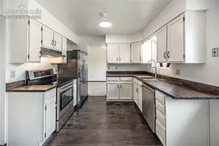 2725 Lavarie Dr, Colorado Springs, CO 80917 - Photo 2