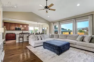 8107 Cedarstone Ln, Colorado Springs, CO 80927 - Photo 10