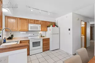 8079 Lexington Park Dr, Colorado Springs, CO 80920 - Photo 8
