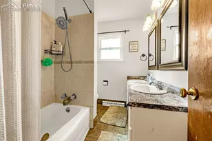 1535 Alexander Cir, Pueblo, CO 81001 - Photo 12