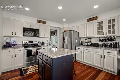 3670 Arborview Court, Colorado Springs, CO 80918 - Photo 10