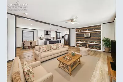 354 E Stewart Drive, Pueblo, CO 81007 - Photo 4