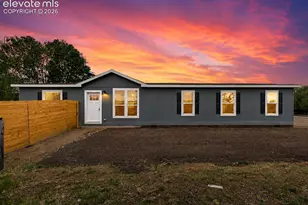 354 E Stewart Dr, Pueblo, CO 81007 - Photo 1