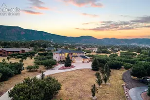 17870 Solitude Ct, Monument, CO 80132 - Photo 2