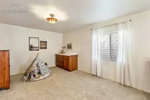 7517 Legend Hill Dr, Colorado Springs, CO 80923 - Photo 38