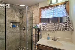 220 Illinois Ave, Manitou Springs, CO 80829 - Photo 12