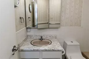 411 Lakewood Circle, Colorado Springs, CO 80910 - Photo 22