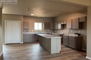 6100 Harper Ln, Pueblo, CO 81008 - Photo 4