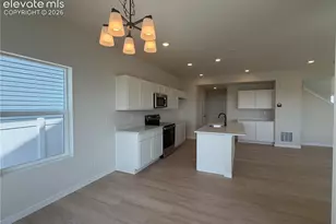 5336 Truscott Rd, Colorado Springs, CO 80925 - Photo 8