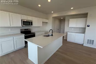 5336 Truscott Rd, Colorado Springs, CO 80925 - Photo 6