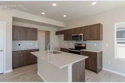 5226 Truscott Road, Colorado Springs, CO 80925 - Photo 6