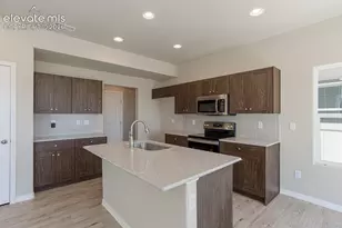 5226 Truscott Rd, Colorado Springs, CO 80925 - Photo 6