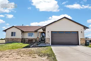 350 E Chadwick Dr, Pueblo West, CO 81007 - Photo 2