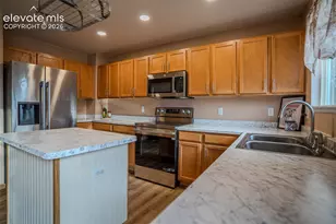 3378 MacGregor Dr, Colorado Springs, CO 80922 - Photo 6