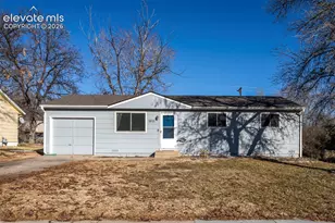 1911 Del Mar Dr, Colorado Springs, CO 80910 - Photo 2