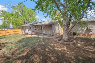 2633 E Bijou St, Colorado Springs, CO 80909 - Photo 32