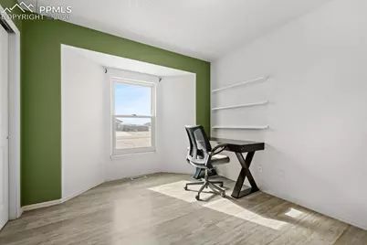 965 N Cimarron Drive, Pueblo, CO 81007 - Photo 14