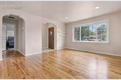 824 N Union Boulevard, Colorado Springs, CO 80909 - Photo 2