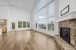 1015 Locklin Way, Woodland Park, CO 80863 - Photo 6