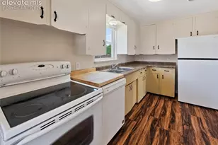 2412 8th Ave, Pueblo, CO 81003 - Photo 10