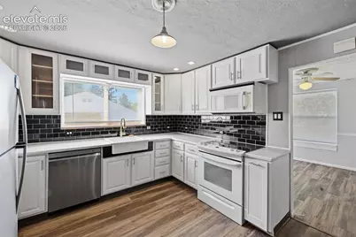 1017 Prairie Road, Colorado Springs, CO 80909 - Photo 8