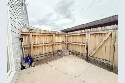 7612 Lexington Manor Drive, Colorado Springs, CO 80920 - Photo 38