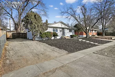 3412 Constitution Avenue, Colorado Springs, CO 80909 - Photo 2