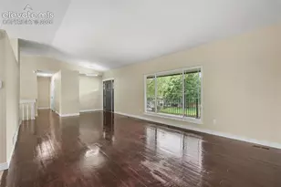 2720 Northridge Dr, Colorado Springs, CO 80918 - Photo 4