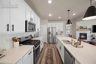 140 Wild Grass Way, Colorado Springs, CO 80919 - Photo 8