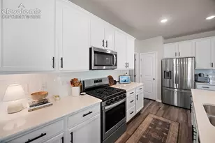 140 Wild Grass Way, Colorado Springs, CO 80919 - Photo 6